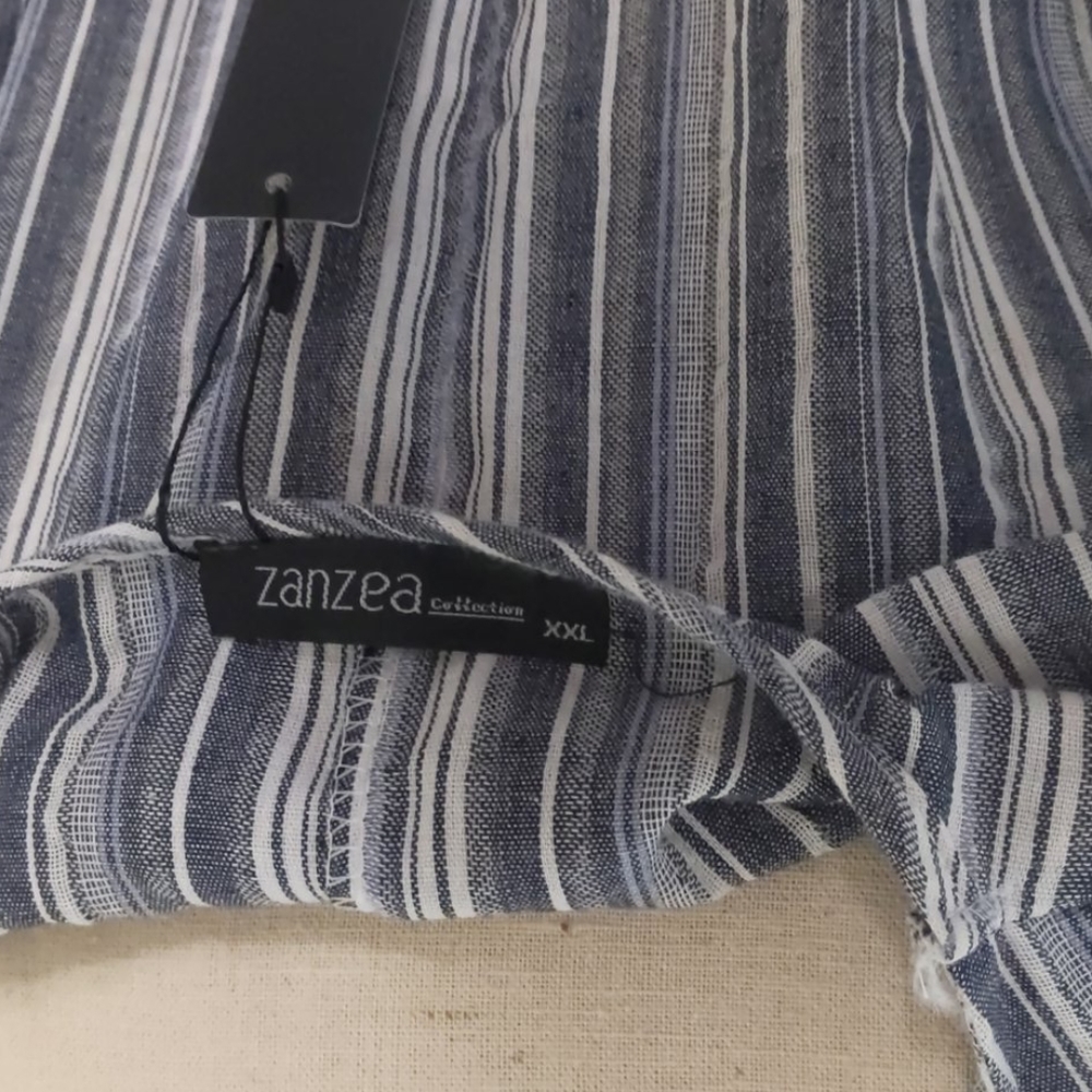 Tunic - Picture 3 of 3